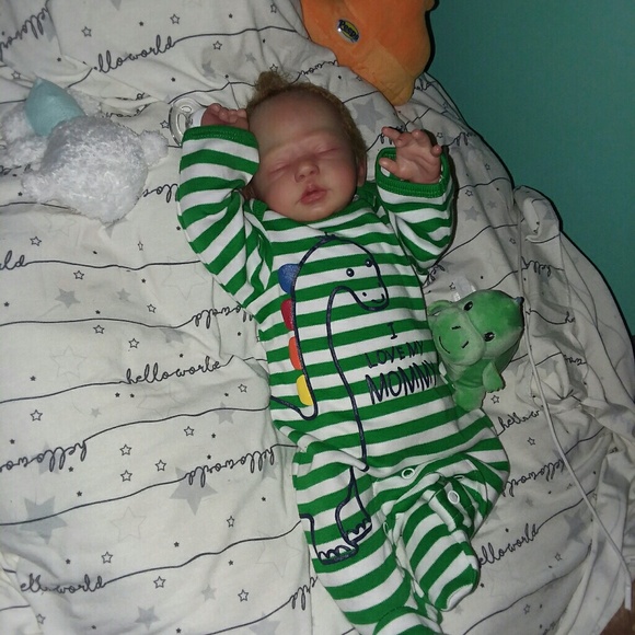 Profile Picture of Mersadie Stancliff (@lunalynn27) on Poshmark