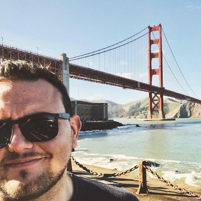 Profile Picture of Nick Paris (@dngrzn_dad) on Twitter