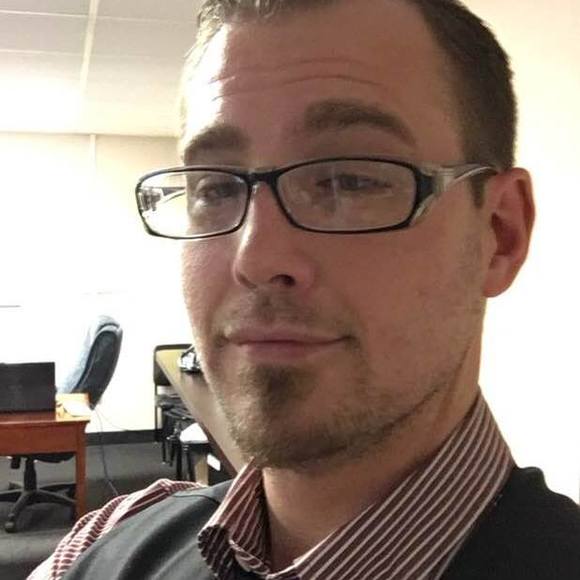 Profile Picture of Kyle Davis (@kdraw0183) on Poshmark