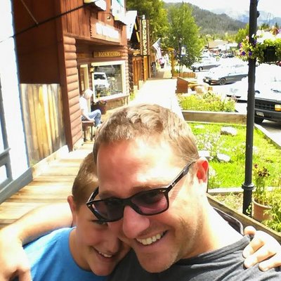 Profile Picture of John Crosby (@goodfamilyman) on Twitter