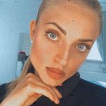 Profile Picture of 🖤SARAH🖤 (@sarah.tuschner) on Instagram