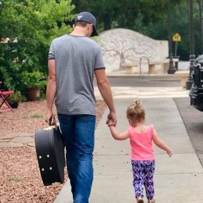 Profile Picture of Eric Barrera (@ericbarrera) on Twitter