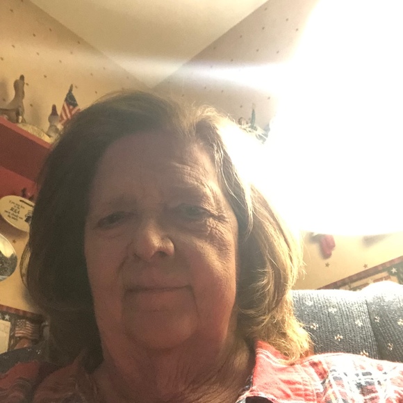 Profile Picture of Christina Cafarelli (@65chrissy) on Poshmark