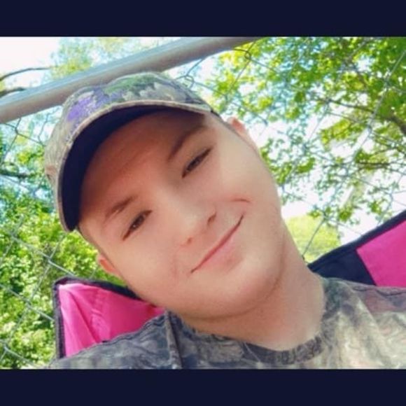 Profile Picture of Benjamin Williams (@jbd61550) on Poshmark