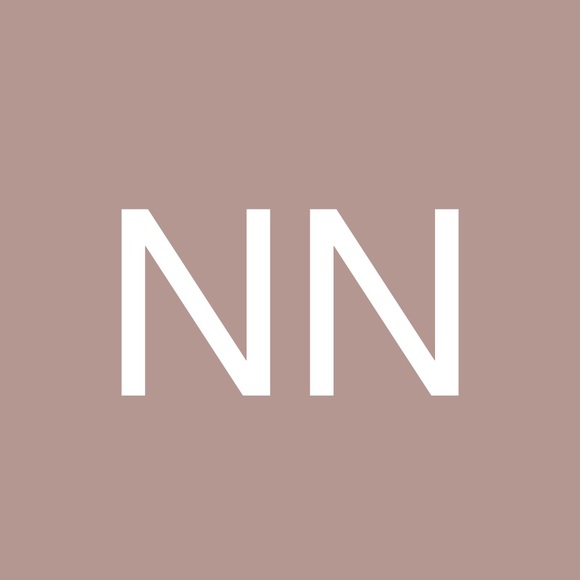 Profile Picture of Nicole Nazarkiewicz (@nicolenazark) on Poshmark