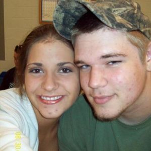 Profile Picture of Marshall Chandler (@deste_n_marsh_4ever) on Myspace