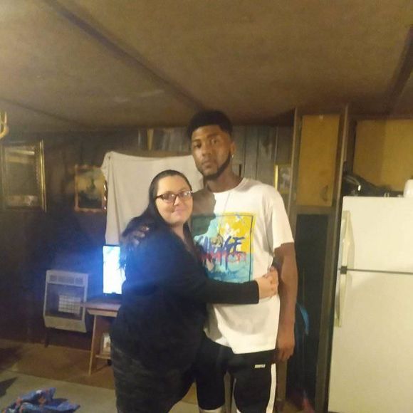 Profile Picture of Hannah Jenkins (@hannahjenkin319) on Poshmark