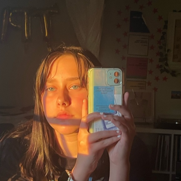 Profile Picture of Lauren Earnhart (@peachese56) on Poshmark