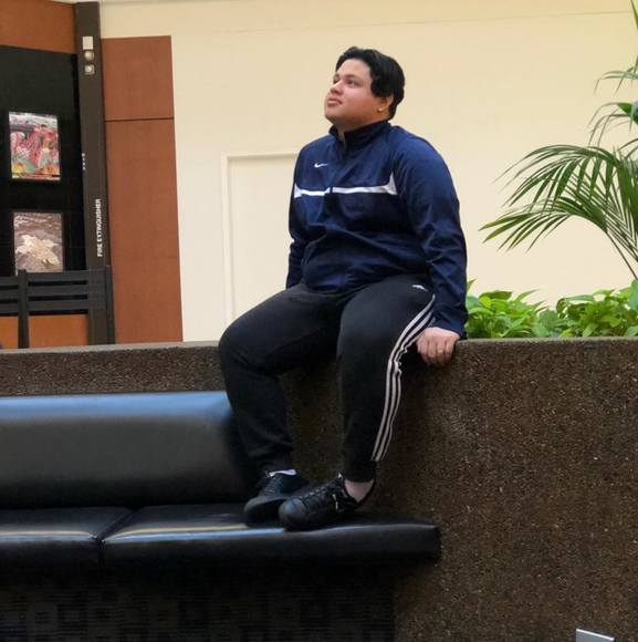 Profile Picture of Luis Hernandez-vallecillo (@luisvallecillo) on Poshmark