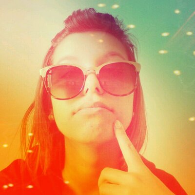 Profile Picture of Michele Machado (@_michelemachado) on Twitter