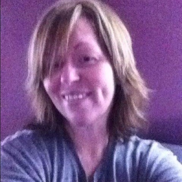 Profile Picture of Pamela Dacus (@dacuspmd) on Poshmark