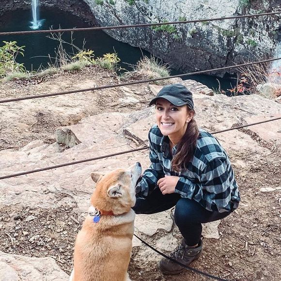 Profile Picture of Courtney Rubeck (@courtneyrubeck) on Poshmark