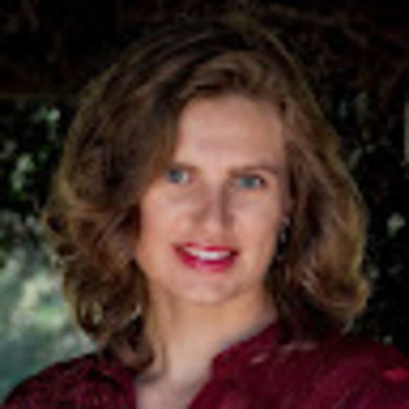 Evgeniya Yatsenko - Poshmark Profile Picture of Evgeniya Yatsenko (@evgeniya1630) on Poshmark