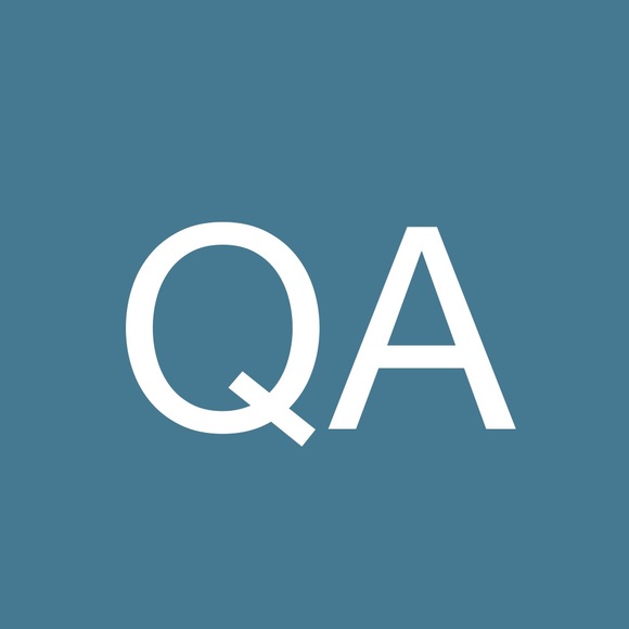 Profile Picture of Queenstar Asmah (@asmahqueen) on Poshmark