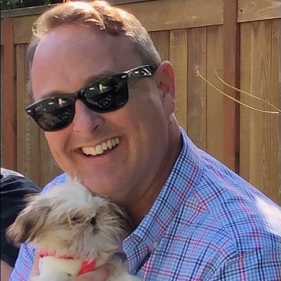 Profile Picture of Travis Graves (@pdxtravis) on Poshmark