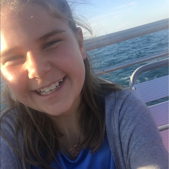 Profile Picture of Maddie Bleser (@maddiebleser) on Poshmark