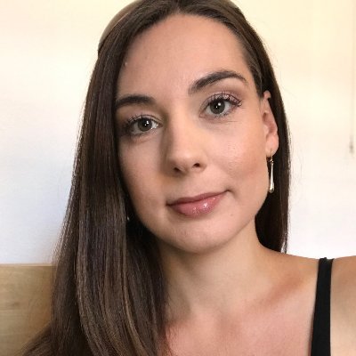 Profile Picture of Alexandra Smith (@AlexaESmith1) on Twitter