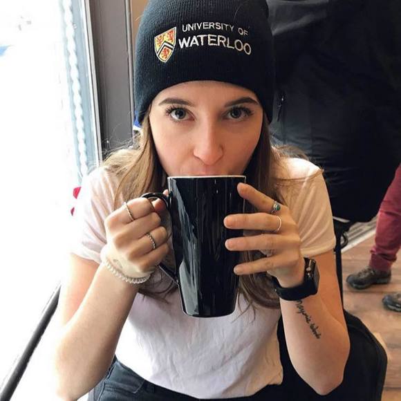 Natalie Beedle - Poshmark Profile Picture of Natalie Beedle (@nbeed) on Poshmark