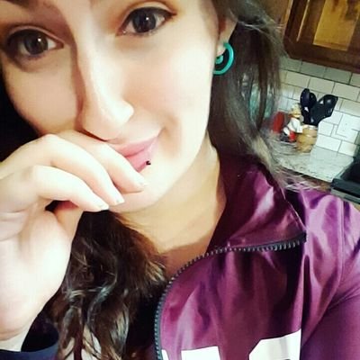 Profile Picture of Sarina Elledge (@ChadSnaps) on Twitter