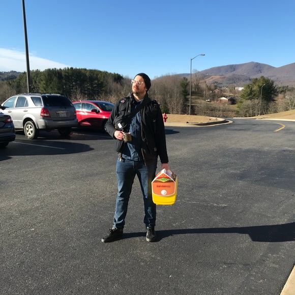 Derek Noble - Poshmark Profile Picture of Derek Noble (@dnobes575) on Poshmark