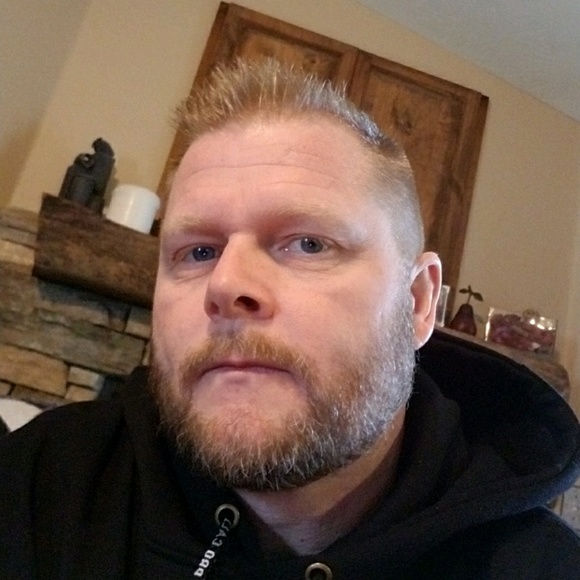Profile Picture of Jared Beamon (@j2thered75) on Poshmark