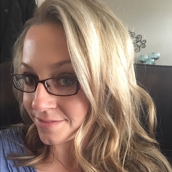 Profile Picture of Morgan Strozyk (@montanagoatgal) on Poshmark