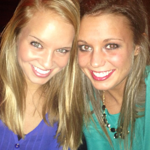 Profile Picture of Katie Capel (@katiecapel) on Poshmark