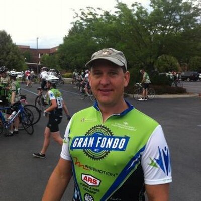 Profile Picture of Mike Lamborn (@toolyfolk) on Twitter