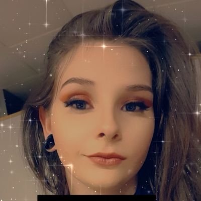 Profile Picture of Phoebe Ward (@PhoebeW24974143) on Twitter