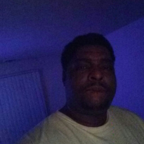 Profile Picture of James Dodson (@jdodson3) on Poshmark