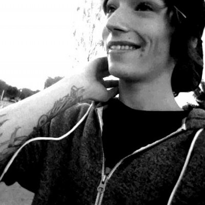 Profile Picture of Andrew Otterman (@Ottermanart) on Twitter