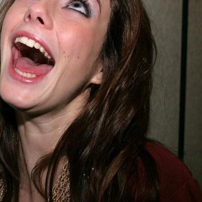 Profile Picture of Elizabeth Riddle (@Eliza_Riddle) on Twitter