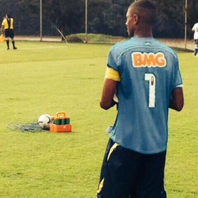 Profile Picture of Jonathan Braz (@JBraz_01) on Twitter