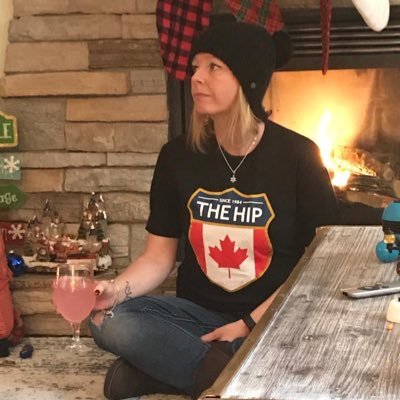 Profile Picture of Jennifer Lloyd Reece (@mgbjen) on Twitter