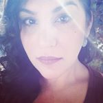 Profile Picture of Julianna Castillo (@bugandbates) on Instagram