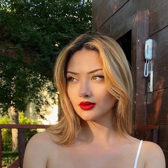 Profile Picture of Glen Caines (@pangattrexyk) on Poshmark