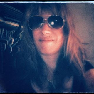 Suzanne Lapierre - Facebook Profile Picture of Suzanne Lapierre (@Suzanne-Lapierre) on Facebook