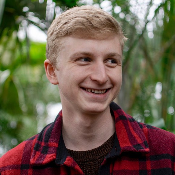 Profile Picture of Jared Stolove (@jstolove) on Poshmark