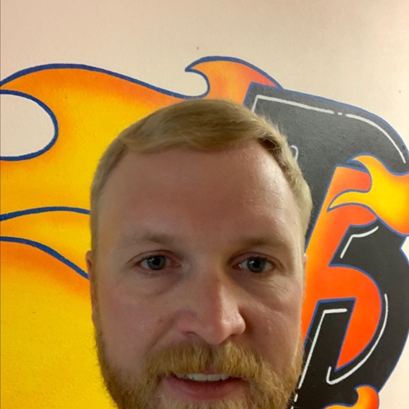 Profile Picture of Tyler Reinhart (@tman630) on Poshmark