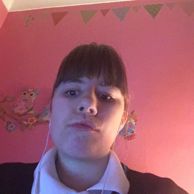 Profile Picture of ❤️Amy Stiles ❤️ (@Amy74836841) on Twitter