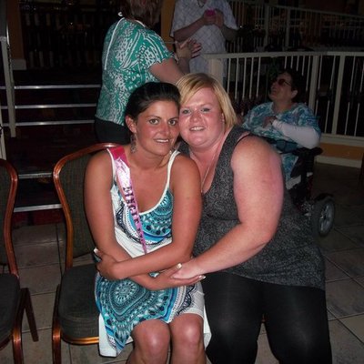 Profile Picture of Diane Burnside (@diane92063670) on Twitter