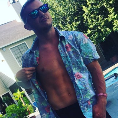 Profile Picture of No Fox Given (@33Bryant) on Twitter