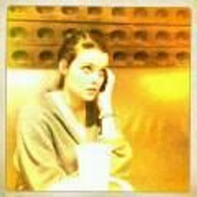 Profile Picture of Alice Bunce (@Alicebunce) on Twitter