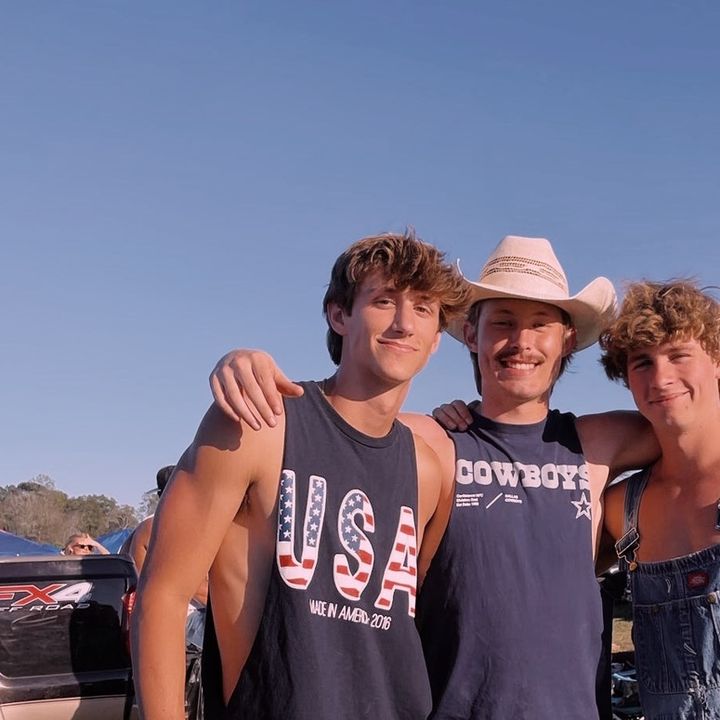 Profile Picture of Brett Ross (@brettrossss) on Tiktok