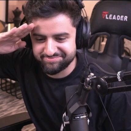 Profile Picture of CraigCalderon (@veejavaa36g) on Tiktok