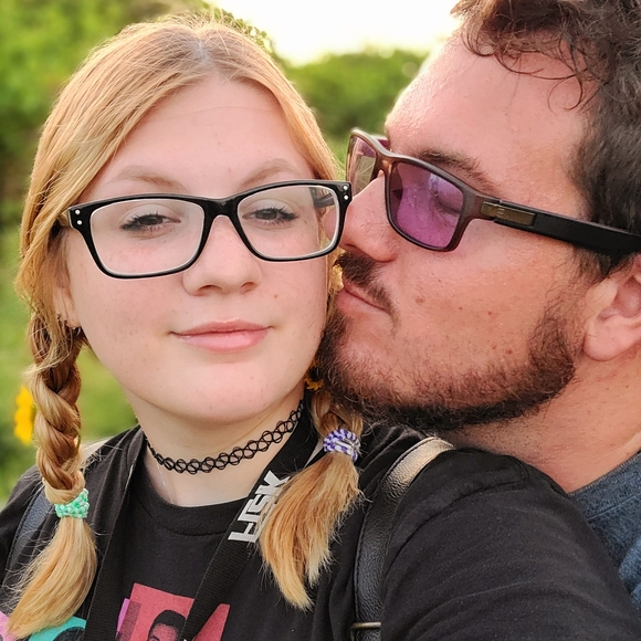 Profile Picture of Kalyn Keller (@kalynkeller) on Poshmark