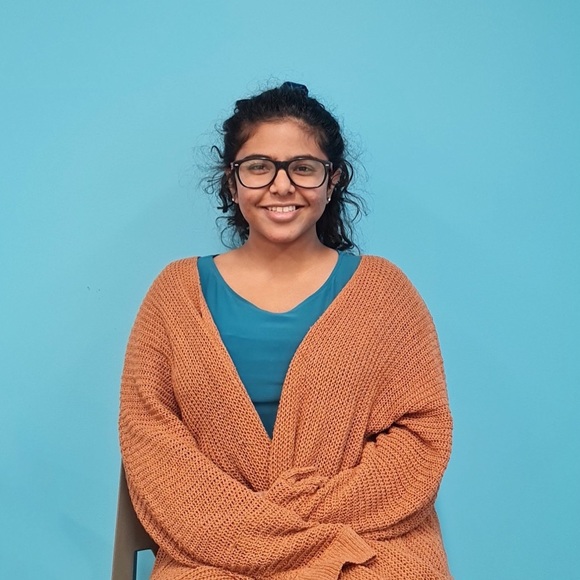 Profile Picture of Thakshila Dayananda (@tashidayananda) on Poshmark