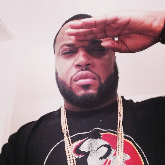 Profile Picture of Andre Carr (@andrecarr1) on Poshmark