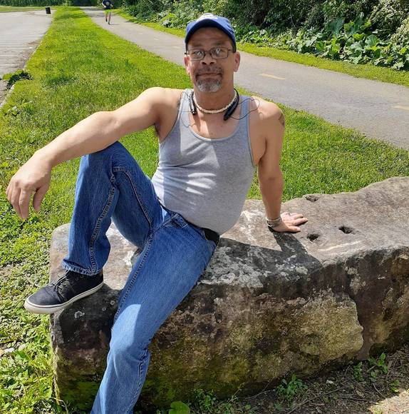 Profile Picture of Larry Maughmer (@maughmerlarry) on Poshmark