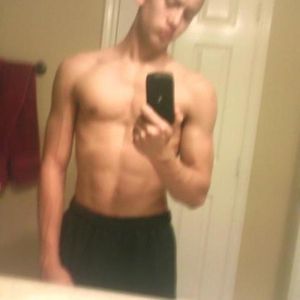 Profile Picture of Tyler Grubbs (@tgrubbs) on Myspace